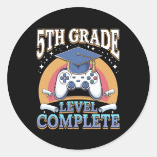5e klas niveau voltooid afstuderen gamen gamer ronde sticker