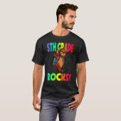 5e klas Rocks luiaard terug naar school T-shirt (Voorkant volledig)