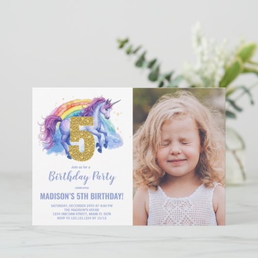 5e Rainbow Unicorn Verjaardag Uitnodigingen foto (Staand voorkant)