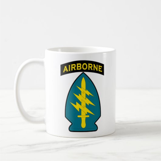 5e SFG-A 3 VN Koffiemok (Links)