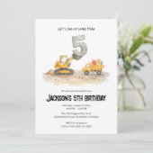 5e Verjaardag Bouw Jongen Verjaardag Uitnodiging (Staand voorkant)