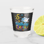 5e verjaardag Cruise B-Day Party Shot Glas<br><div class="desc">5th Birthday Cruise B-Day Party Grappig design Gift Shot Glass Classic Collectie.</div>