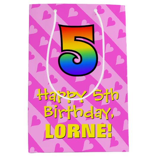 5e verjaardag: Fun roze hartstrepen & Regenboog 5 Medium Cadeauzakje (Voorkant)