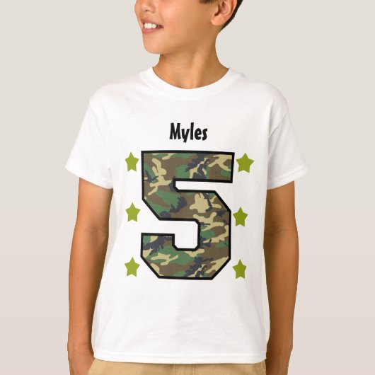 5e verjaardag Jongen Camo Vier jaar Eigen naam V00 T-shirt (Voorkant)