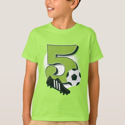 5e verjaardag Jongen Meisje Houdt van Voetbal Voet T-shirt (Voorkant)