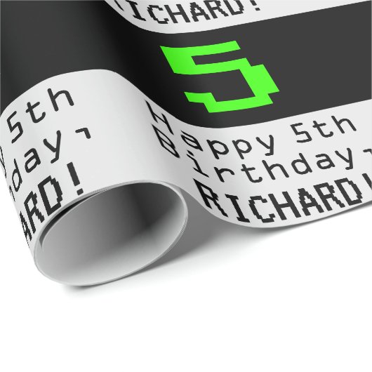 5e verjaardag - Nerdy / Geeky stijl "5" en naam Cadeaupapier (Rol Hoek)
