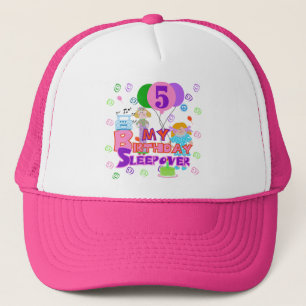 5e verjaardag Sleepover Tshirts en geschenken Trucker Pet
