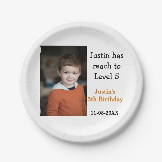 5e verjaardag spel op jongen foto naam moderne dat papieren bordje (Voorkant)