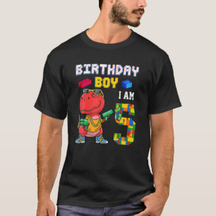 5e verjaardag T Rex geeft 5 jaar oud blok bouwt T-shirt