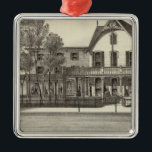 5th Avenue House, Ocean Beach, NJ Metalen Ornament<br><div class="desc">5th Avenue House,  Ocean Beach,  N.J. Per Roos,  Theodore F.; Woolman,  H. C. (187). Gepubliceerd door "Phila": Woolman & Roos'''.</div>