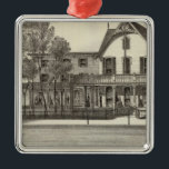 5th Avenue House, Ocean Beach, NJ Metalen Ornament<br><div class="desc">5th Avenue House,  Ocean Beach,  N.J. Per Roos,  Theodore F.; Woolman,  H. C. (187). Gepubliceerd door "Phila": Woolman & Roos'''.</div>