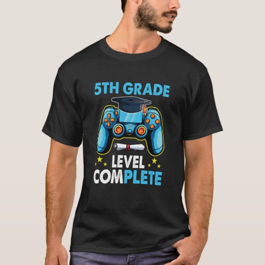 5th Grade Graduation Level Complete Gamer 2023  2 T-shirt (Voorkant)