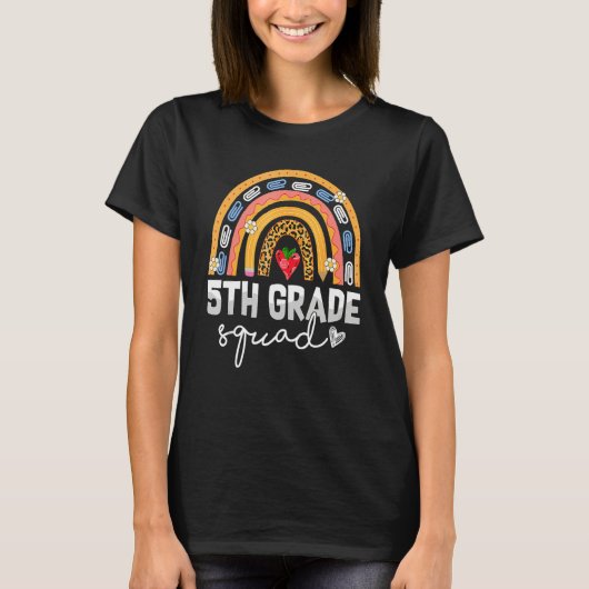 5th Grade Squad Rainbow Leopard Print Team Back to T-shirt (Voorkant)