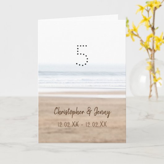 5th Wood Wedding Anniversary Surfing Beach Kaart (Gele Bloem)