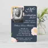 5x7 Afstuderen Part Invitation Baby Roze Kosmos op Kaart (Staand voorkant)