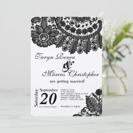 5x7 Black Lace Doilies Huwelijksuitnodiging Kaart (Staand voorkant)