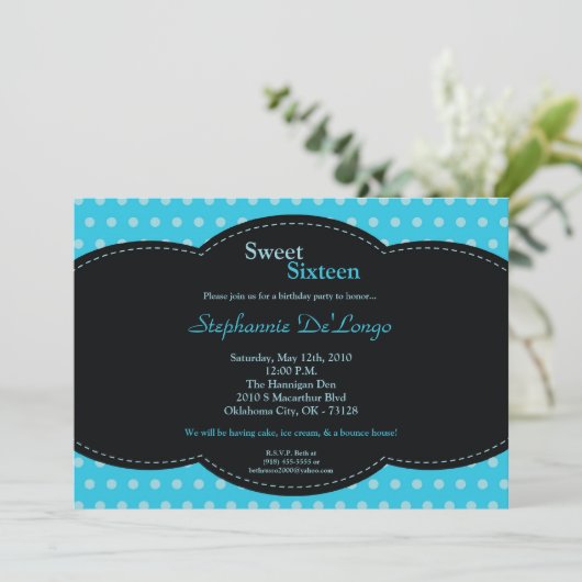 5x7 Blue Polkadot Sweet 16 Birthday Invitation Kaart (Staand voorkant)