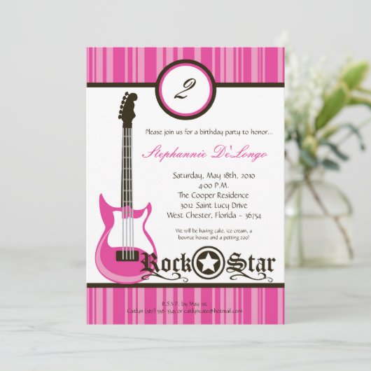 5x7 Girly Pink Rock Guitar Birthday Par Invitation Kaart (Staand voorkant)
