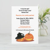 5x7 Heksenpompoenen Halloween Bash Party Uitnodigi Kaart (Staand voorkant)