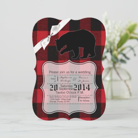 5x7 Huwelijksuitnodiging Red Buffalo Plaid Beer Zw Kaart (Staand voorkant)