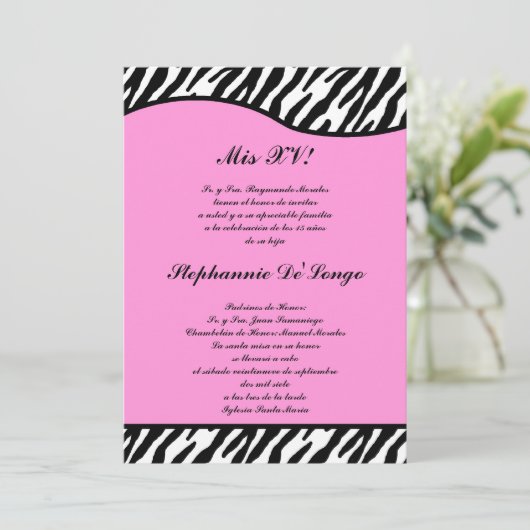 5x7 Lichtroze Zebra Quinceanera Party Uitnodigen Kaart (Staand voorkant)