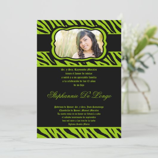 5x7 Lime Green Zebra Print Quinceanera Uitnodiging (Staand voorkant)