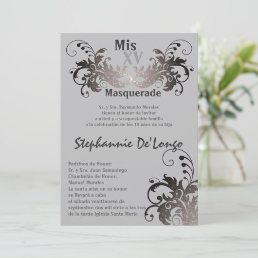 5x7 Masquerade Quinceanera Birthday Uitnodiging (Staand voorkant)