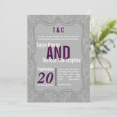 5x7 Modern Grey Damask Paarse Wedding Uitnodiging (Staand voorkant)