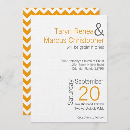 5x7 Modern Mosterdgrijze Chevron Trouwuitnodiging Kaart (Voorkant / Achterkant)