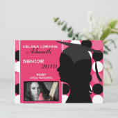 5x7 Roze Polka Dot Foto Afstuderen Uitnodiging (Staand voorkant)