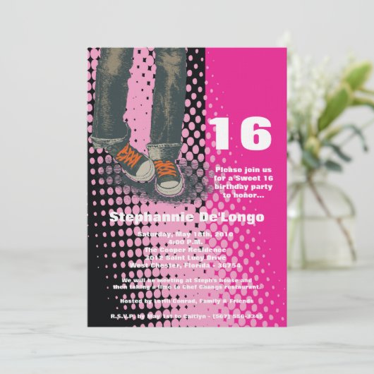 5x7 Roze Sneakers Sweet 16 Verjaardagsuitnodiging Kaart (Staand voorkant)