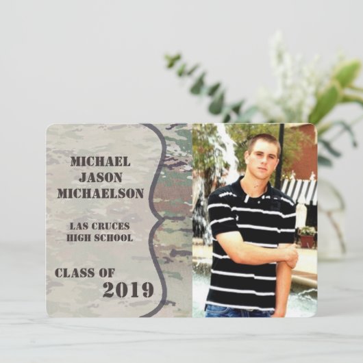 5x7 Senior Aankondiging Leger OCP Camo Uniform Cam (Staand voorkant)