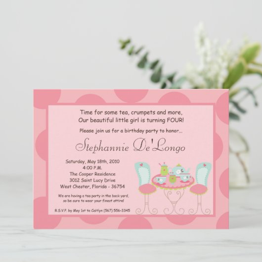 5x7 Tea Party Polka Dot Verjaardagsfeestje Uitnodi Kaart (Staand voorkant)