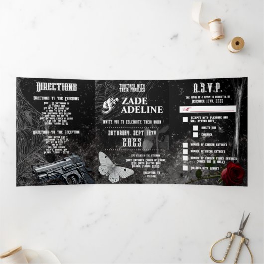 5x7 Trifold Huwelijksuitnodiging Haunting Adeline Drieluik Programma (Binnen)