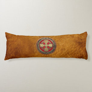 [600] Ancient Celtic Sacred Gold Knot Cross Lichaamskussen