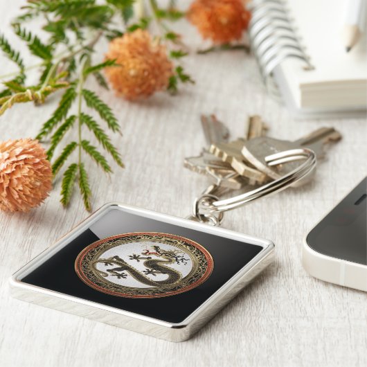 [600] Black and Gold Sacred Eastern Dragon Sleutelhanger (Zijkant)