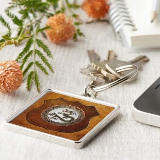 [600] Black and Gold Sacred Eastern Dragon Sleutelhanger (Zijkant)