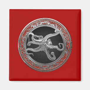 [600] Sacred Silver Octopus in Defensief Posture Magneet