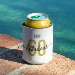 60 en Fabulous 60th Birthday Blikjeskoeler<br><div class="desc">Laat het verjaardagsmeisje of de jongen vieren met dit leuke ontwerp dat een gepersonaliseerde touch geeft. Dit leuke zwart-gouden 60e verjaardag ontwerp komt overeen met de andere benodigdheden voor briefpapier die nodig zijn om een 60e verjaardagsfeestje te geven. U kunt het ontwerp aanpassen of de naam weglaten door geen naam...</div>
