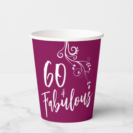 60 en Fabulous Script Magenta 60e verjaardag Papieren Bekers (Achterkant)