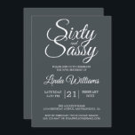 60 en Sassy Black White Chic 60th Birthday Party Kaart<br><div class="desc">Het vieren van 60 in stijl met dit moderne 60ste verjaardagsontwerp in elegant zwart-wit, een chic 60ste verjaardagsuitnodiging die je eenvoudig kunt personaliseren en uitzenden voor de viering van je zestigste verjaardagsfeestje. De woorden zestig en de assy zijn in wit en reeks gebruikend modern manuscript. Exclusief voor u ontworpen door...</div>
