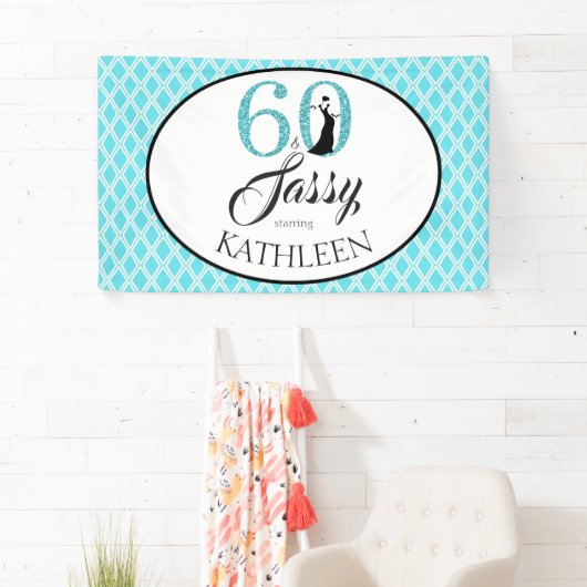 60 en Sassy Custom 60ste verjaardag Blauwe Glitter Spandoek (Insitu)
