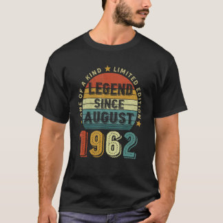 60 jaar oud 60e verjaardag legende sinds augustus  t-shirt