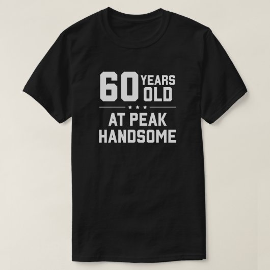 60 jaar oud; op piek knap t-shirt (Design voorkant)