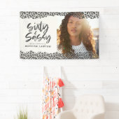 60-jarige foto van luipaard en sassy 60-jarige ver spandoek (Insitu)