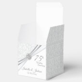 60e / 75e Diamond Wedding Jubileum op wit Bedankdoosjes (Geopend)