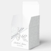 60e Diamanten Bruiloft Jubileum op Wit Bedankdoosjes (Geopend)