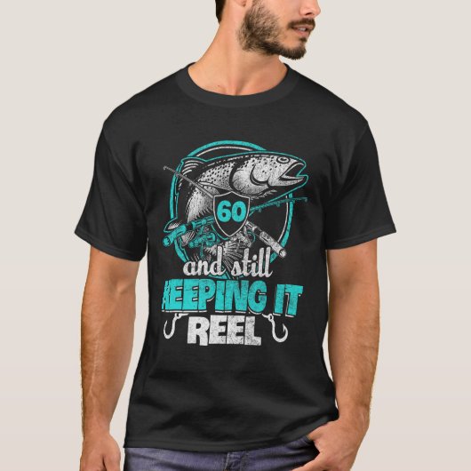60e Gevist Grappig Verjaardag Shirt Visser Keepin (Voorkant)