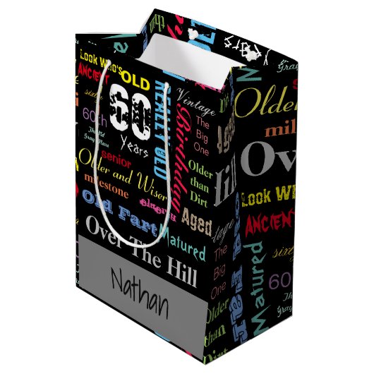 60e Happy Birthday in een graffiti-stijl Medium Cadeauzakje (Achterkant Gekanteld)