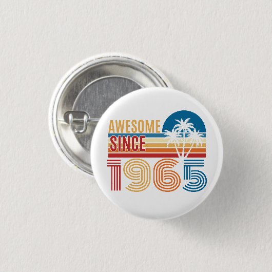 60E MAANDAG RONDE BUTTON 3,2 CM (Voorkant /achterkant)